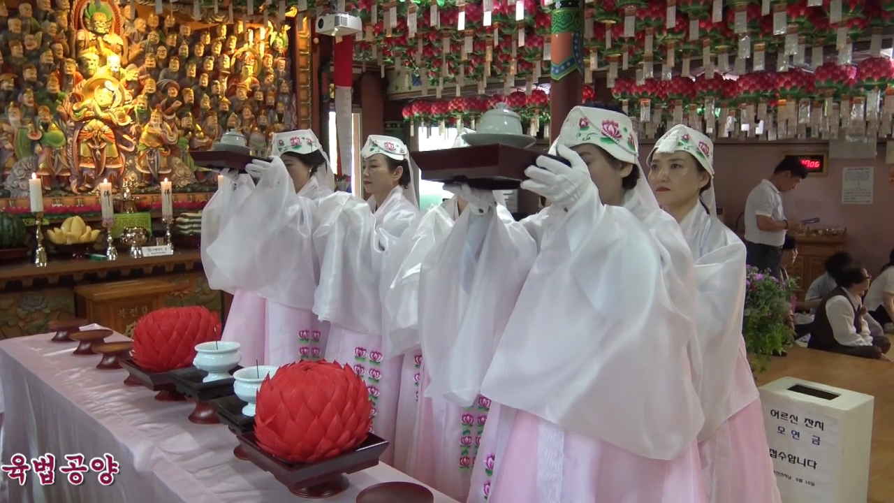 수미정사 봉축법요식2.00_07_46_12.스틸012.jpg