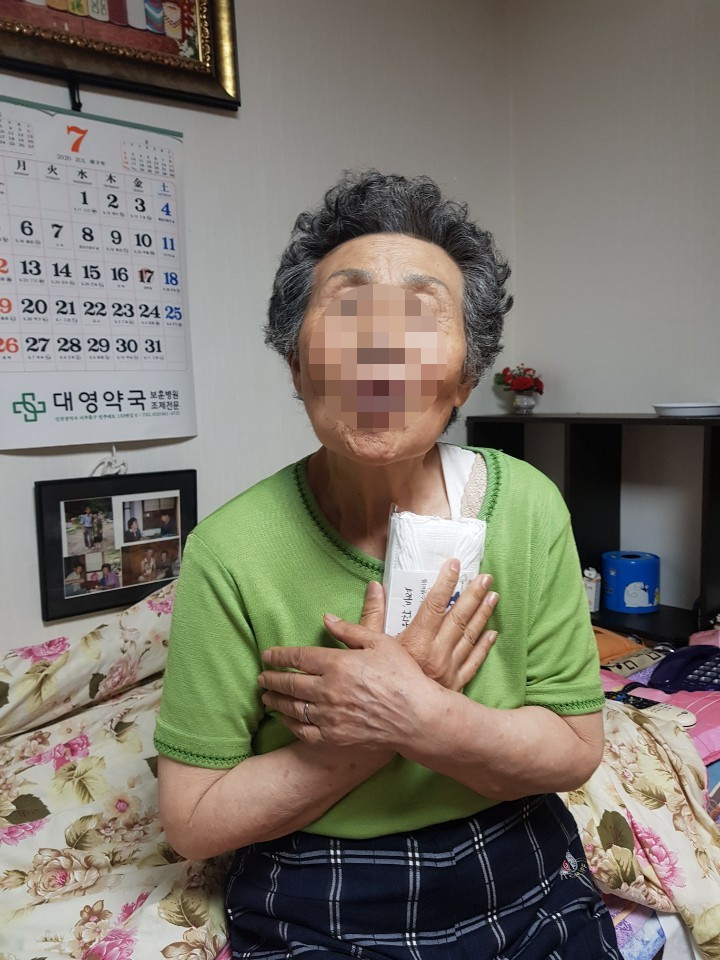 마스크 후원사진.jpg